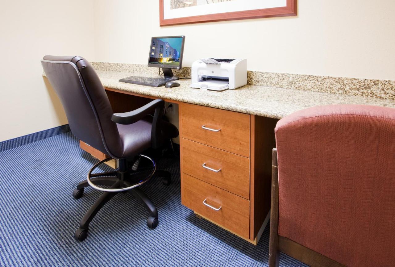 Candlewood Suites Jacksonville By Ihg Екстер'єр фото